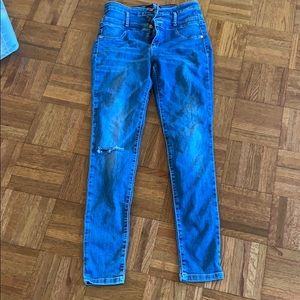 Refuge - high waist super skinny fit - ripped knee